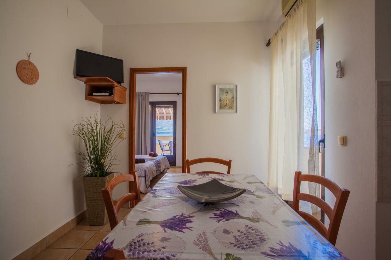 Apartmani Komesic Zubovići 외부 사진