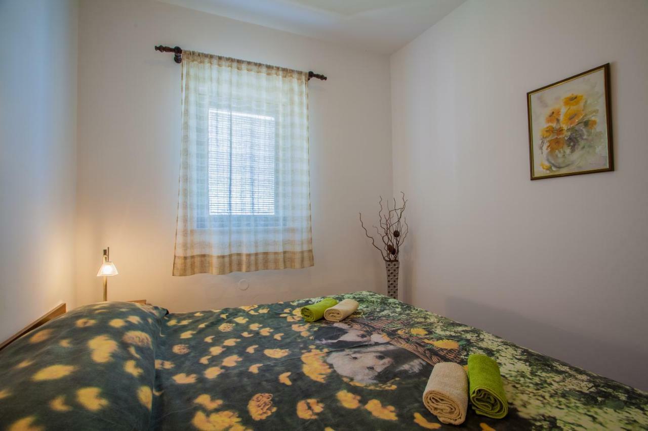 Apartmani Komesic Zubovići 외부 사진